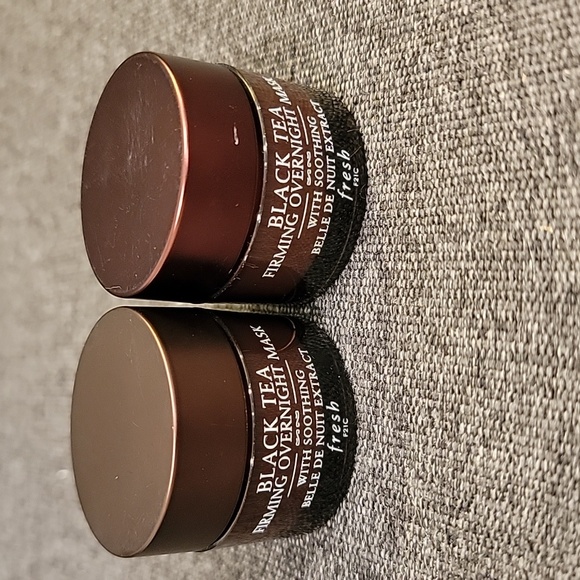 Fresh Black Tea Firming Overnight Mask Set Of 2! - Picture 3 of 3